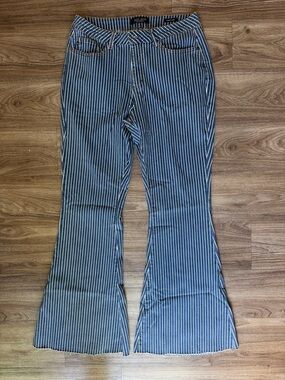 Judy Blue Striped Super Flared Jeans Size: 18W